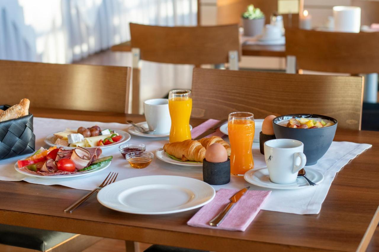 Vitalhotel Quellengarten - Bed & Breakfast Лінгенау Екстер'єр фото